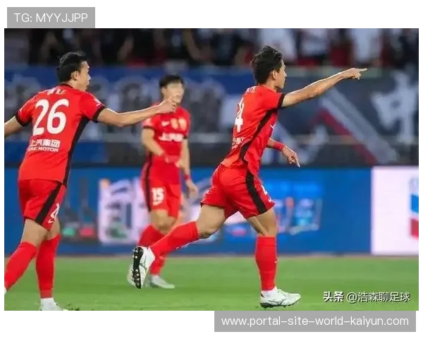 亚冠赛场江原FC主场闷平上海海港 严寒天气下双方均未破门